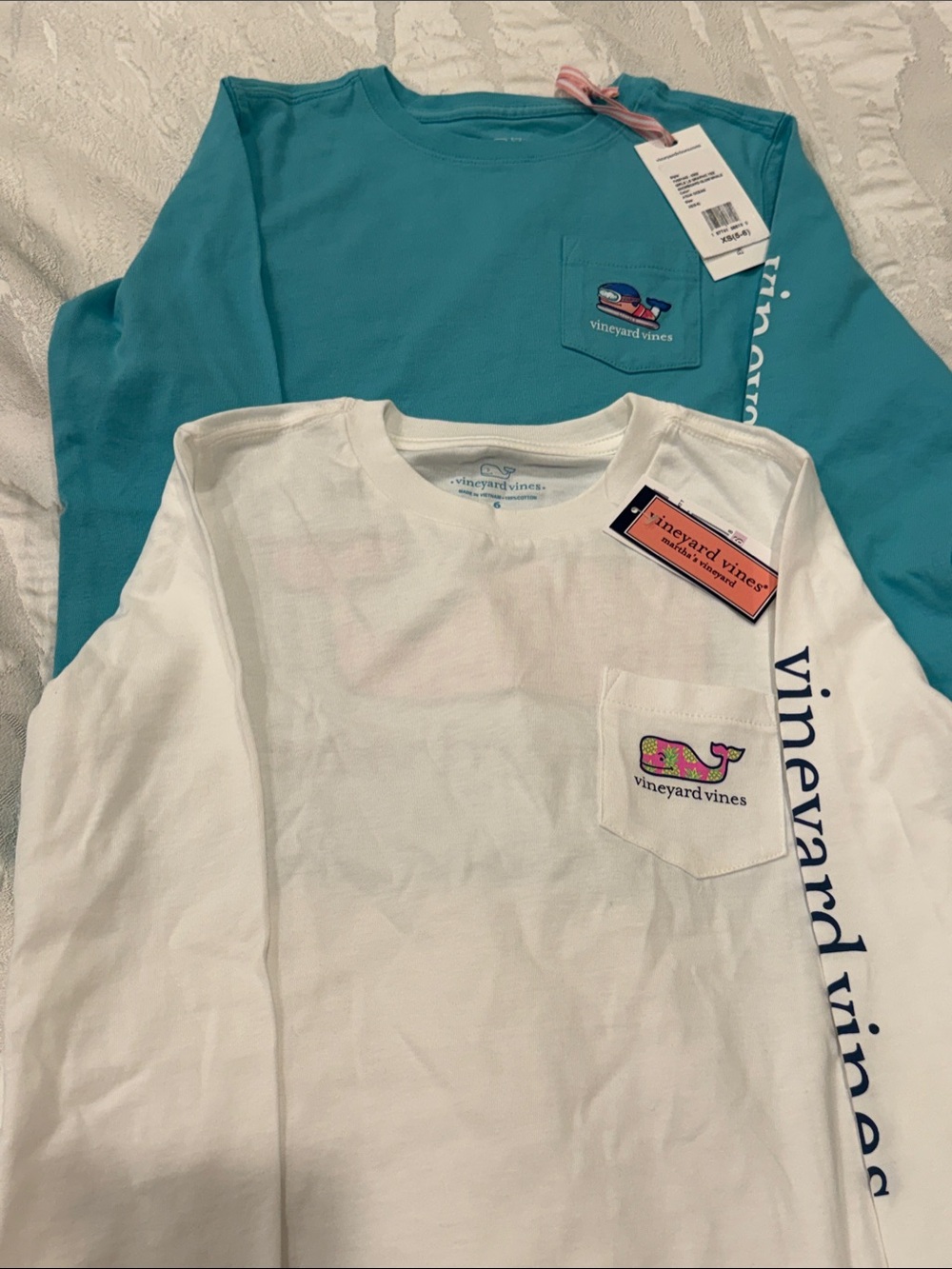 KIDS Vineyard Vines White and Blue Long-Sleeve Tee (2 shirts).